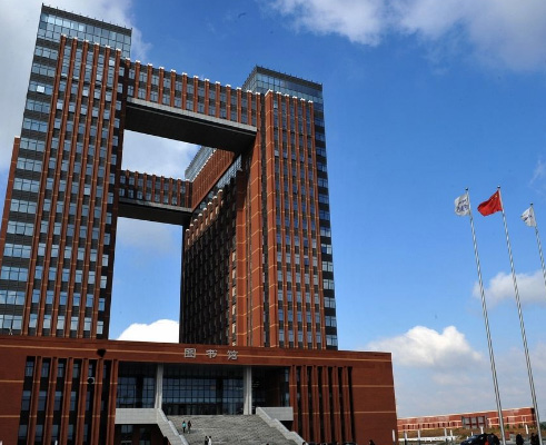 中国医科大学