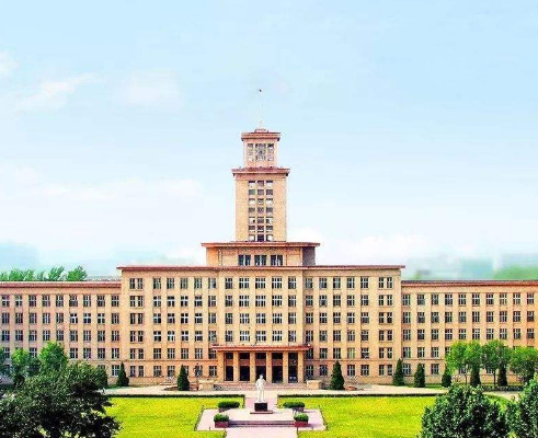 南开大学